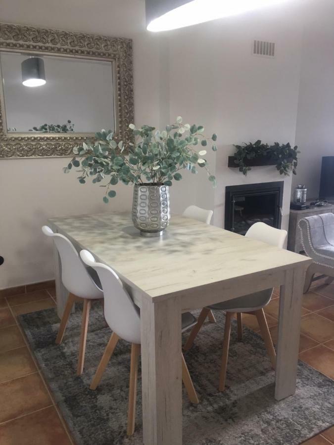 Badaguas It's Cozy Apartment Bagian luar foto